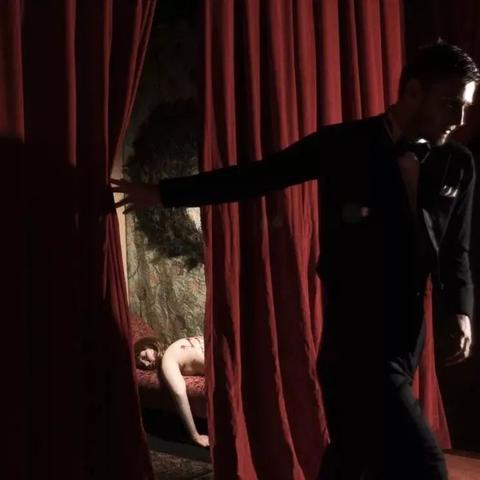 泪笑交织，盘点七大触动心灵的沉浸式游戏体验