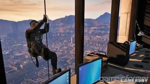 奥迪狂飙戏警花，GTA5绝技新体验