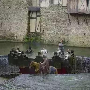 中世纪激战巅峰，**沉浸式**肉搏体验，IGN力荐7.9分好评《骑士：战争荣耀》