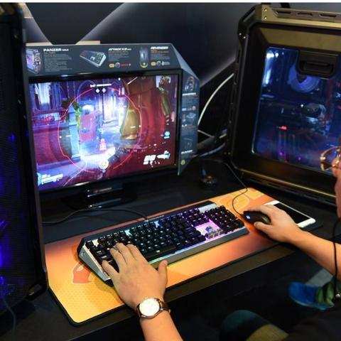 PC玩家心态探秘：自卑与自负，优越感背后的真实心理