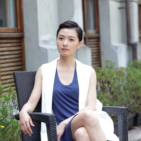 玉腿佳人盘点：游戏界30位绝色美腿女神风采展示