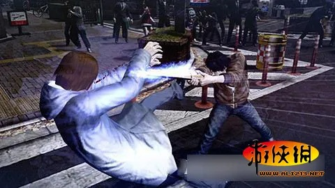 萌态满溢！《如龙5》舞斗新篇：街头卖萌成战斗潮流