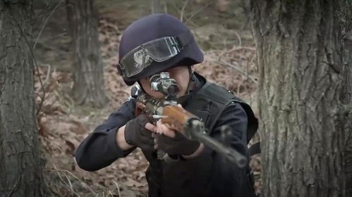 特警围剿遭痛击，阿甘起源显神威