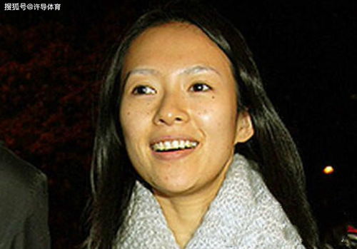 还在瞎按R头？2025年职业玩家都在用的3个冷门操作让你秒变大神