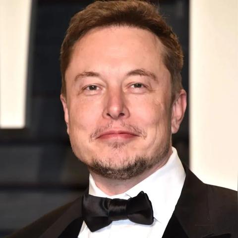 马斯克45亿镑收购曼联？足球豪门要变游戏化运营试验田？