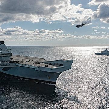 女王骑士致命招式解析，掌握反制技巧攻略揭秘