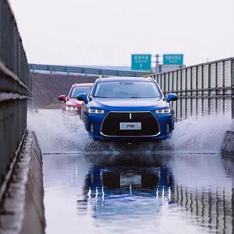 《百英雄传》速刷等级攻略：角色快速升级技巧揭秘