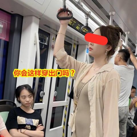 32kg甜妹反差萌?来学游戏翻页技巧畅游如揭秘囧图般畅快！