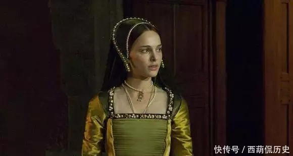 《仙女座》女主角背景揭秘：揭秘赛拉·哈克特的神秘起源