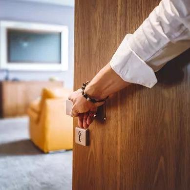 风云游戏下载还在踩坑？2025实测3个高玩私藏站，秒连不卡顿附测速数据！