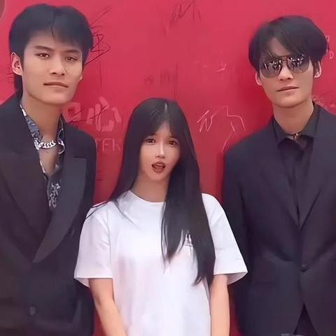 《羊了个羊》5月6日通关秘籍！轻松解锁隐藏关卡