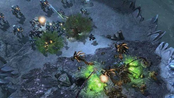 《星际争霸2》虫群入侵巴黎：揭秘真实战场！