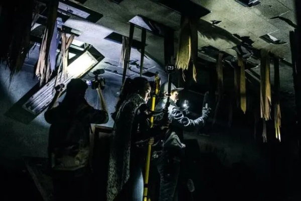 《黎明揭秘：沉浸式恐怖体验深度解析》