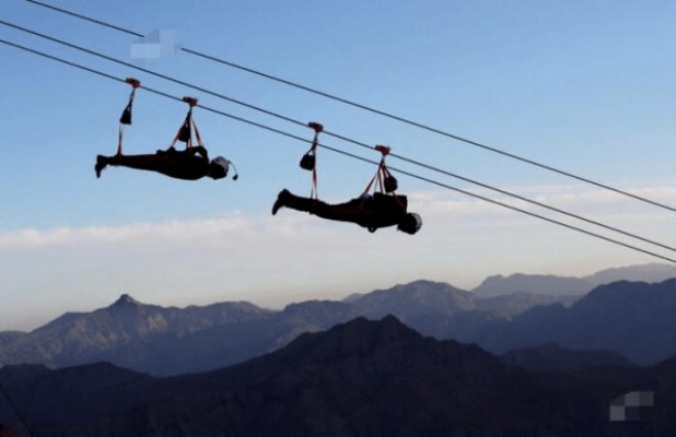 枢纽区滑索新攻略：揭秘高效连接方案秘籍