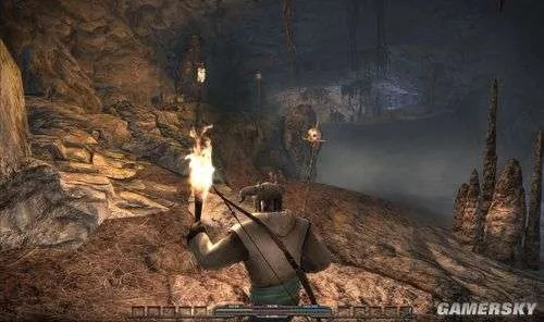 哥特王朝4破解补丁2025终极指南，免DVD/学习版/修复补丁深度实测对比