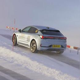 神兵英雄连3.7兵种碾压流揭秘，2025冬新版装甲协同战术全解析