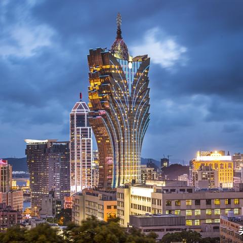 1999未来回归独特玩法揭秘，战斗系统深度解析