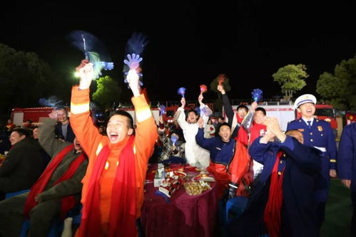 河南春晚联名暗区突围，火树银花入甲胄！