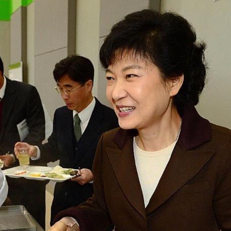 中国团队客场力克韩国豪取三连胜，明日决战破魔咒