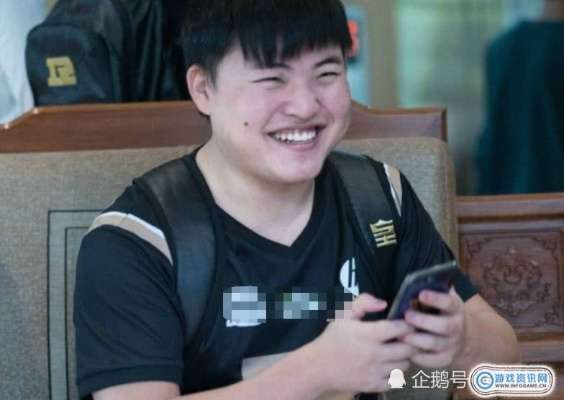 Uzi为何拒绝儿子直播露面？担心网络黑子P图成鬼图