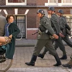 热血传奇官网客户端下载总崩溃？2025年终极解决方案与版本选择黑皮书