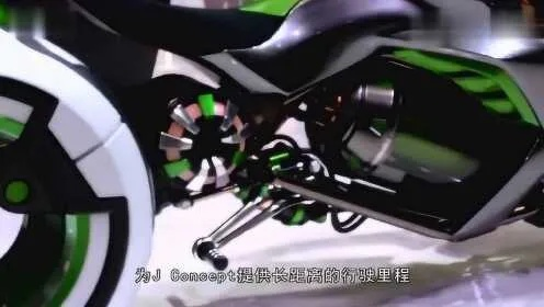 电车炫客实机演示，日式反乌托邦世界震撼呈现