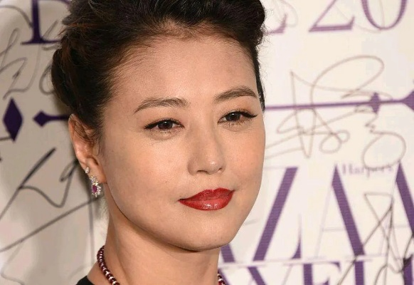 周海媚红斑狼疮去世真相，2025年SLE生存攻略与通关秘籍