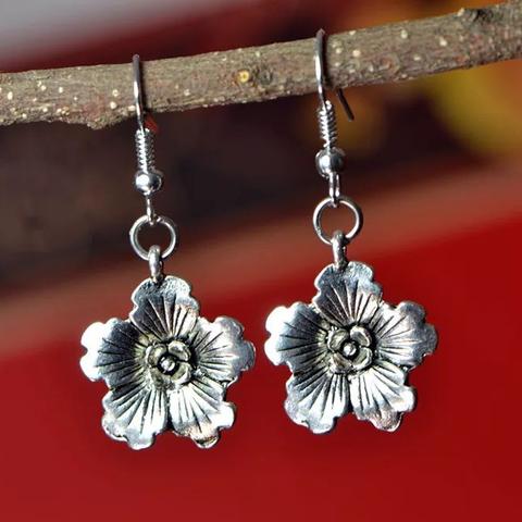 纸嫁衣5完整攻略图解，2025最新版第三章铃铛顺序与隐藏成就速通秘籍