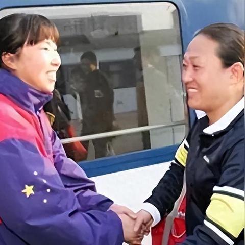 CF命运竞技场卡bug刷分？实测2025新版最优打法与避坑指南