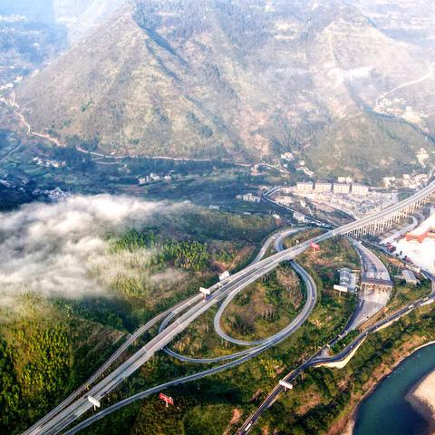 光荣使命剧情通关率仅23%？2025老兵实战拆解战役模式隐藏关卡与战术核心