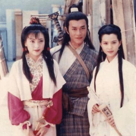 神雕侠侣新浪礼包码失效？2025最新领取通道与避坑指南