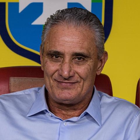 新赛季绿茵起航，桑巴舞者再度登场