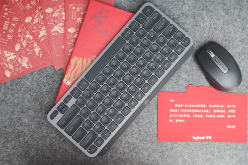 手柄党还是键鼠派？2025全平台控制器性能实测与选购决策指南