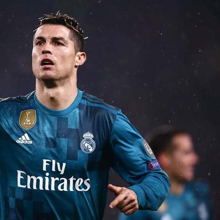 《实况足球2013》C罗独家杂耍秀，25号Demo首发！