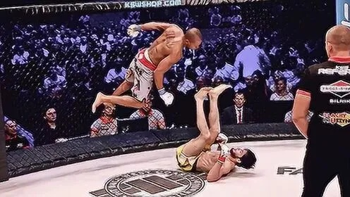 PVP类视频，格斗大赛的千层饼逻辑