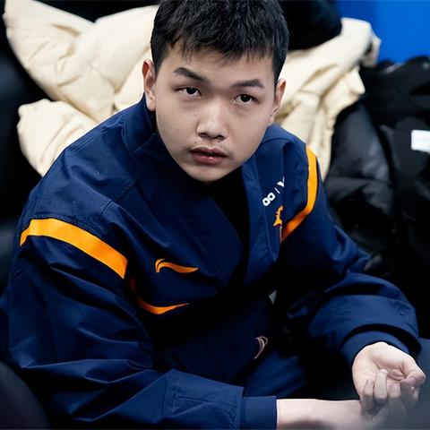 TES教练为奶油假赛直播不当言论致歉，和朋友聊嗨了实在抱歉