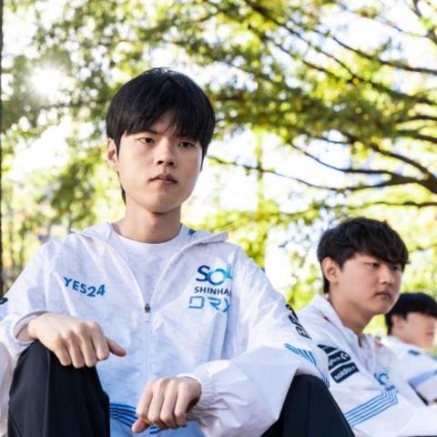 今日天刀手游S5赛季中版本开启，速看海量新内容一手预告！