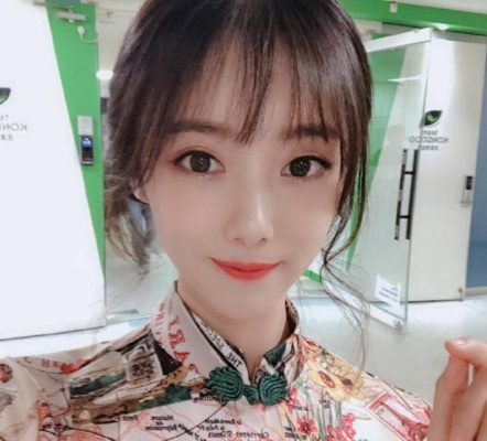 肉鸡韩料店塌房小钰独扛百万债 网友吵翻天:谁该负责?