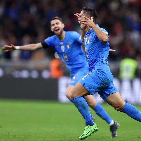 蓝衣Boss打不过？2026最新逃课打法与机制拆解，3分钟看懂核心弱点