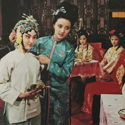 红楼梦游戏类型深度解析，为什么90%玩家都错过了宝钗真结局？