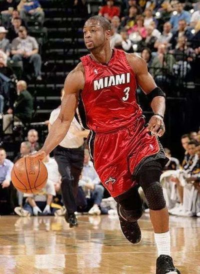 德怀恩-韦德类型打法全解码，2026年闪电步与迷踪步实战训练体系