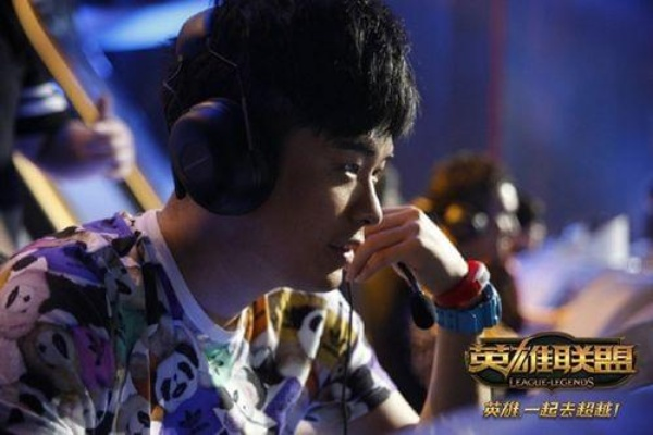 陈赫LOL比赛视频全收录，2026明星赛录像+曾小贤游戏名场面深度解析