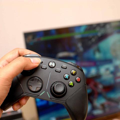 变速系列的真实身份，披着街机皮的模拟赛车