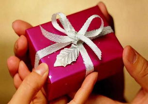 玩家分享女儿送的暖心生日礼物,缝制了一个PS5手柄,这份爱你羡慕了吗?