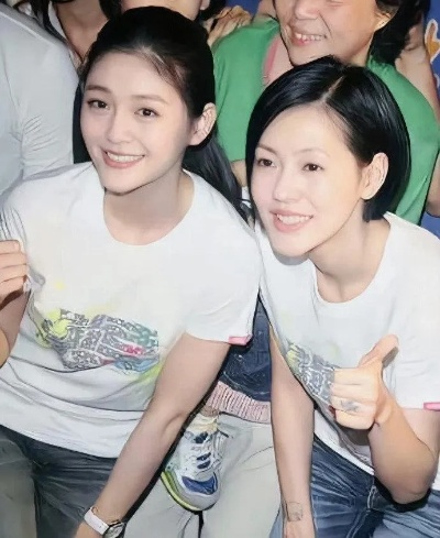 大S邻居不满骨灰家放,小S亲证其将以环保树葬替代！这殡改你咋看?