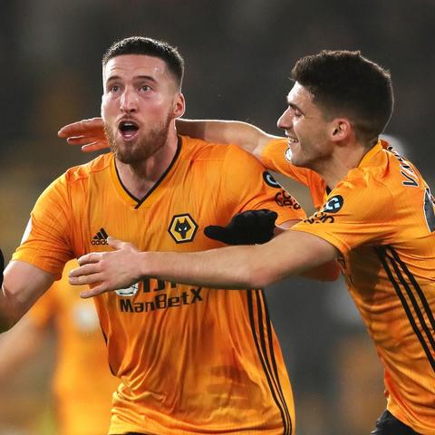 拉格新英雄舰全服热抢！战场救援神器震撼登场