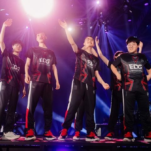 《无畏契约》9月18日皮肤热度榜揭晓，揭秘新潮流趋势！