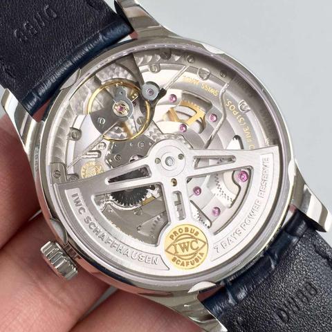 《七日世界》武器配件速成攻略，高效收集新技巧揭秘