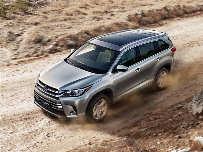 硬派越野车与城市SUV终极对决，2026年你的探险座驾究竟该如何抉择？