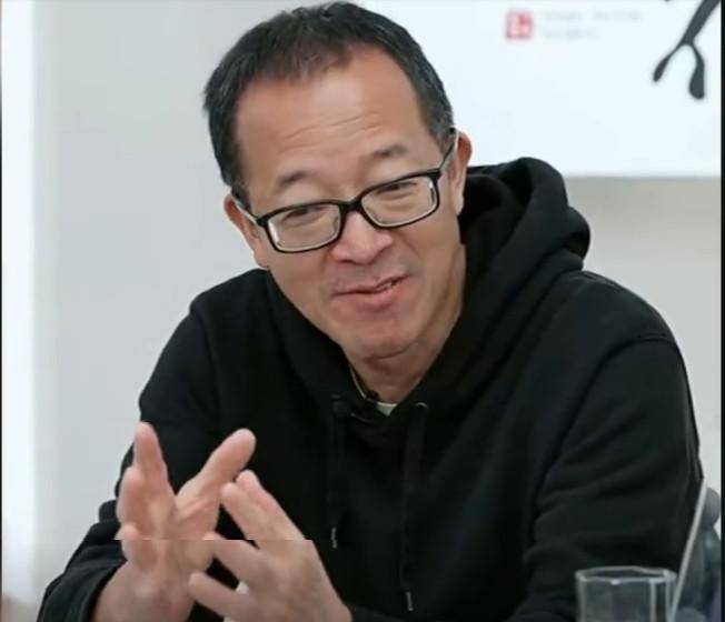 俞敏洪默许天权提前复出，东方甄选危机公关的权谋计算与玩家生存法则